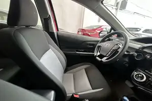Autos seminuevos, Toyota Prius C 2021