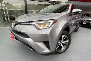 Autos seminuevos, Toyota Rav4 2017