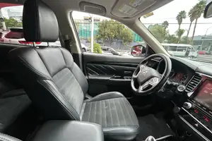 Autos seminuevos, Mitsubishi Outlander 2020