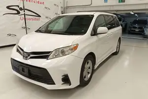 Autos seminuevos, Toyota Sienna 2019