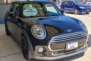 Autos seminuevos, Mini Mini 2019