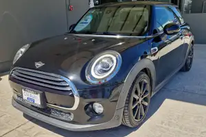 Autos seminuevos, Mini Mini 2019