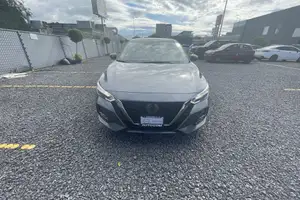Autos seminuevos, Nissan Sentra 2023