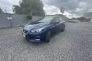 Autos seminuevos, Nissan Versa 2021