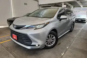Autos seminuevos, Toyota Sienna 2021