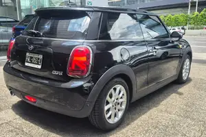 Autos seminuevos, Mini Mini 2021