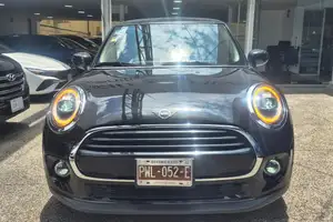 Autos seminuevos, Mini Mini 2021