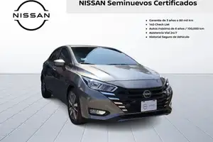 Autos seminuevos, Nissan Versa 2023