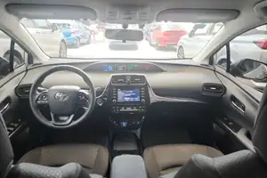 Autos seminuevos, Toyota Prius 2020