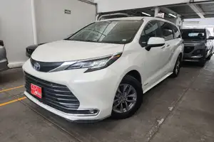 Autos seminuevos, Toyota Sienna 2021