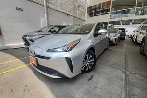 Autos seminuevos, Toyota Prius 2021