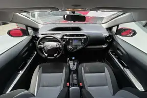 Autos seminuevos, Toyota Prius C 2021
