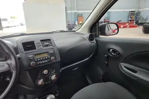 Autos seminuevos, Nissan March 2024