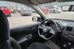 Autos seminuevos, Nissan March 2024