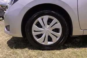 Autos seminuevos, Nissan Versa 2024