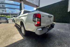 Autos seminuevos, Mitsubishi L200 2023