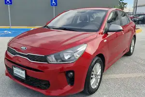 Autos seminuevos, Kia Rio 2020