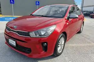 Autos seminuevos, Kia Rio 2020