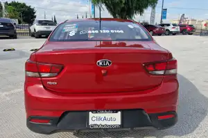 Autos seminuevos, Kia Rio 2020