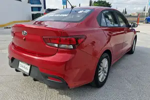 Autos seminuevos, Kia Rio 2020