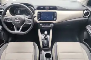 Autos seminuevos, Nissan Versa 2023