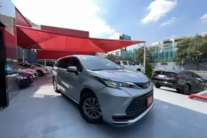 Autos seminuevos, Toyota Sienna 2022