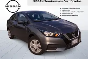 Autos seminuevos, Nissan Versa 2022