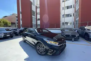 Autos seminuevos, Kia Forte Hb 2023