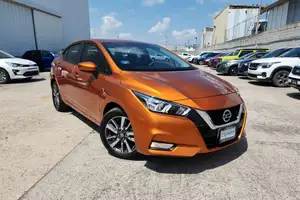 Autos seminuevos, Nissan Versa 2022
