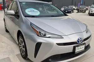 Autos seminuevos, Toyota Prius 2022