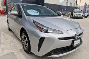 Autos seminuevos, Toyota Prius 2022