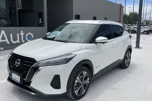 Autos seminuevos, Nissan Kicks 2024