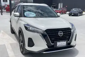 Autos seminuevos, Nissan Kicks 2024