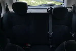 Autos seminuevos, Nissan March 2022