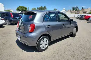 Autos seminuevos, Nissan March 2020
