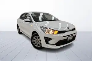 Autos seminuevos, Kia Rio Sedan 2021