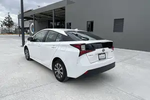 Autos seminuevos, Toyota Prius 2021