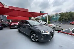 Autos seminuevos, Hyundai Ioniq 2020