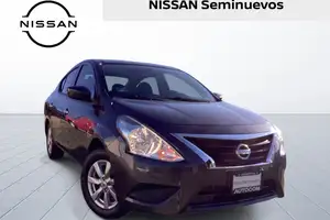 Autos seminuevos, Nissan Versa 2019
