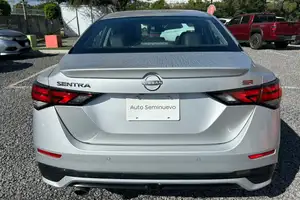 Autos seminuevos, Nissan Sentra 2024