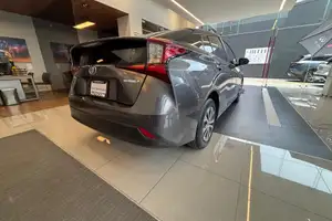 Autos seminuevos, Toyota Prius 2021