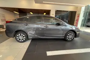 Autos seminuevos, Toyota Prius 2021