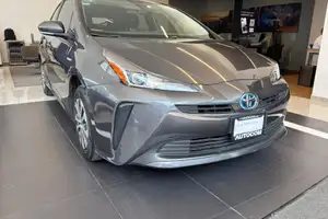 Autos seminuevos, Toyota Prius 2021