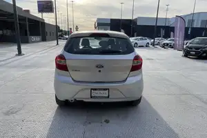 Autos seminuevos, Ford Figo 2016