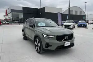 Autos seminuevos, Volvo Xc40 2023