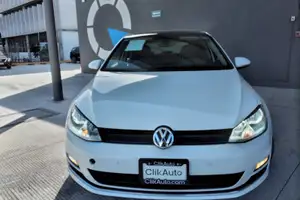 Autos seminuevos, Volkswagen Golf 2017