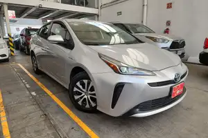 Autos seminuevos, Toyota Prius 2020