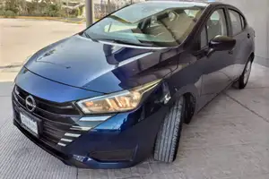 Autos seminuevos, Nissan Versa 2023