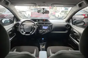 Autos seminuevos, Toyota Prius C 2020
