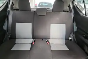 Autos seminuevos, Toyota Prius C 2020